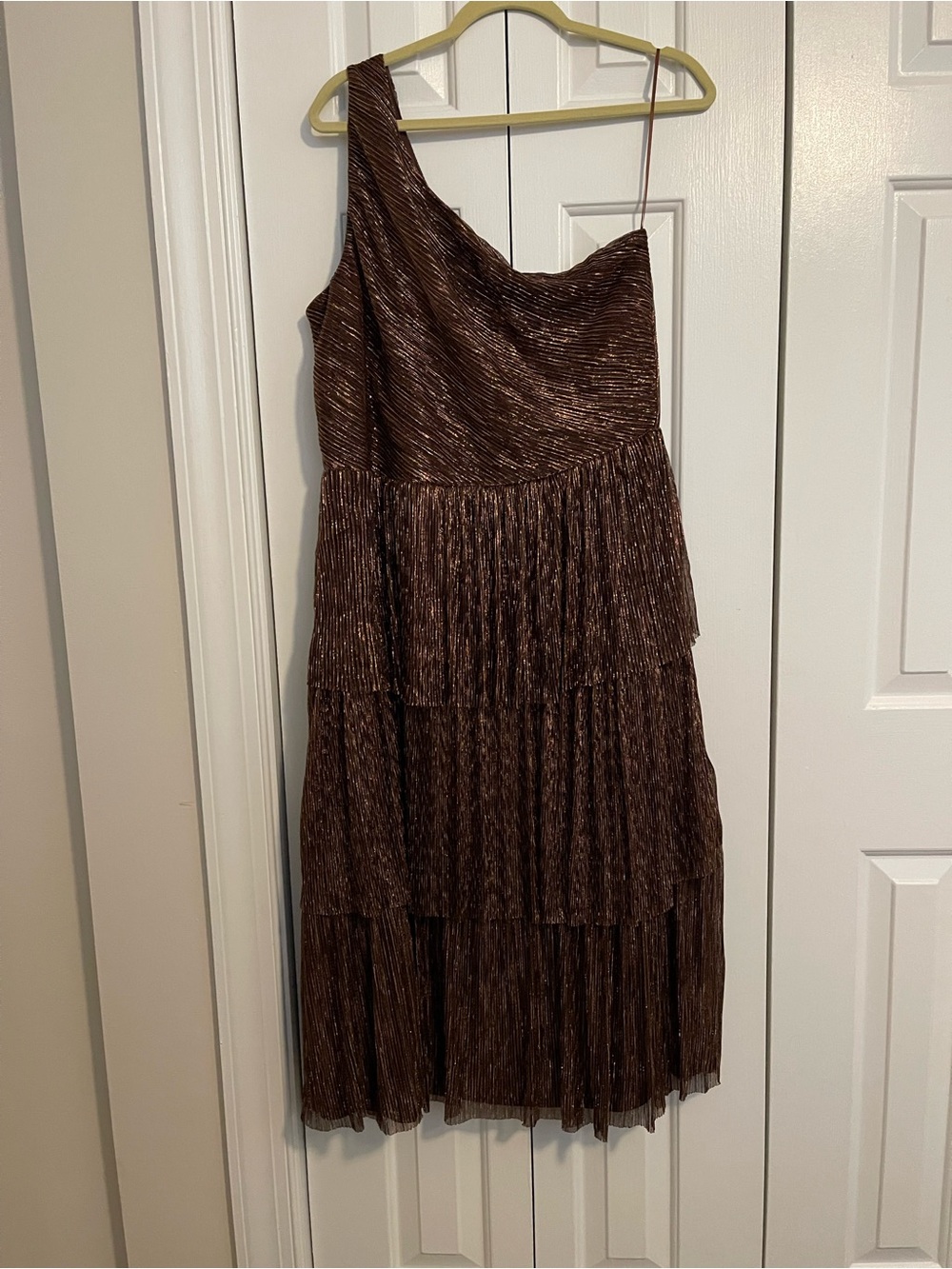 NWT One-Shoulder Brown Metallic Tiered Dress